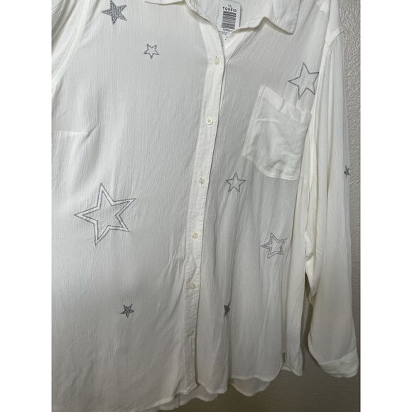Torrid Taylor Shirt Size 5X White Gauze Silver Star Button Front Relaxed New NWt - Picture 4 of 12